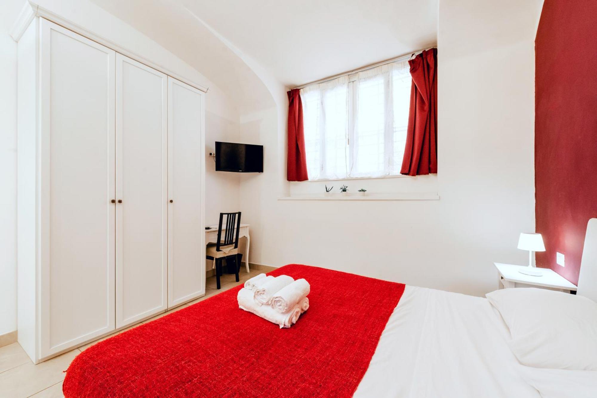 Helios Suites Testaccio - Center Of Rome Bagian luar foto